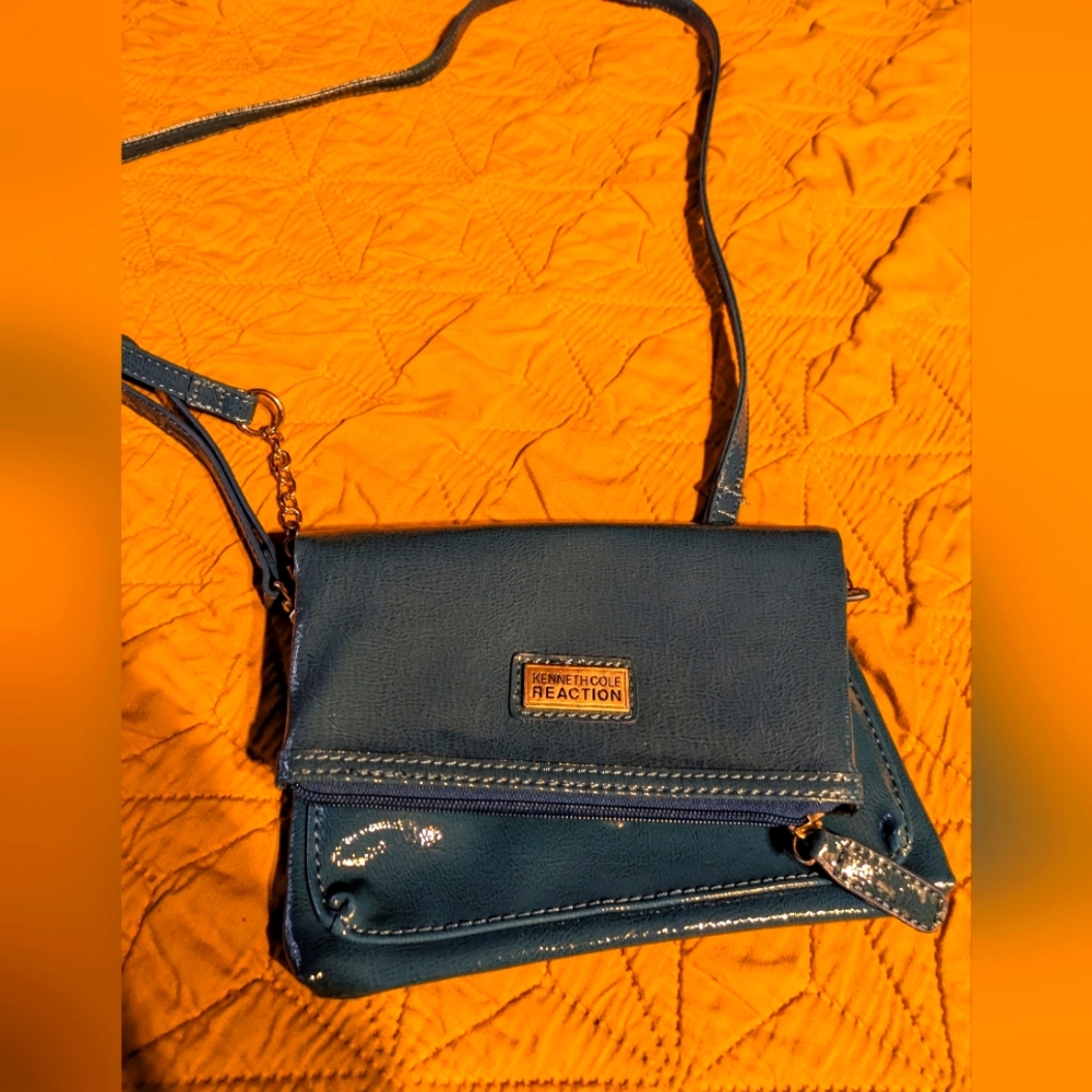 Kenneth Cole Clutch/Over the Shoulder Purse